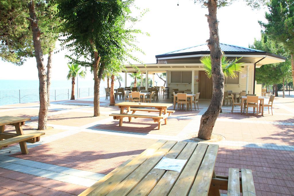 Villaggio Baia Del Monaco Manfredonia Eksteriør billede