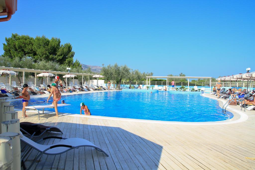 Villaggio Baia Del Monaco Manfredonia Eksteriør billede
